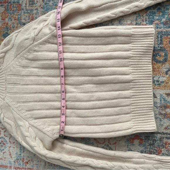 Ann Taylor cable knit wool blend cream crewneck sweater - Picture 5 of 6